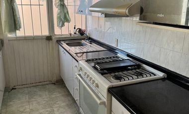 VILLAS DEL PARQUE DEPARTAMENTO AMUEBLADO 65M2 1 RECAMARA AMPLIA CON VESTIDOR VISTA AL PARQUE QUERETARO 2000