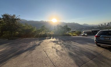 Balcones del Campestre, Terreno en  Esquina  Fracc. Privado