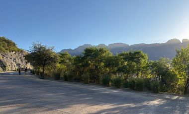 Balcones del Campestre, Terreno en  Esquina  Fracc. Privado