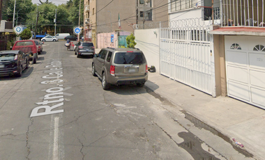 CASA EN REMATE EN VENUSTIANO CARRANZA JARDIN BALBUENA