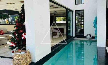 CASA DE 4 RECAMARAS DENTRO DE FRACCIONAMIENTO EN VENTA Y RENTA