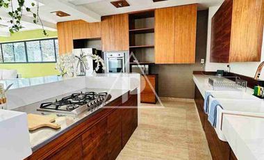 CASA DE 4 RECAMARAS DENTRO DE FRACCIONAMIENTO EN VENTA Y RENTA