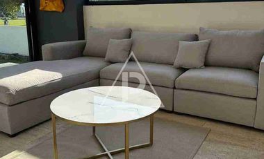 CASA DE 4 RECAMARAS DENTRO DE FRACCIONAMIENTO EN VENTA Y RENTA