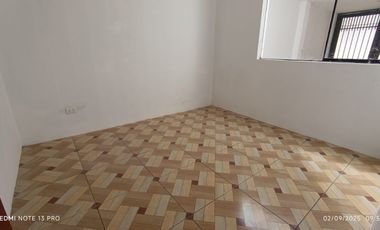 Alquiler De Casa Con Cochera En Casuarinas – 3Ra Etapa