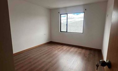 casa en venta full rentera a estrenar en el batán cerca de la feria libre y de la av de las Americas