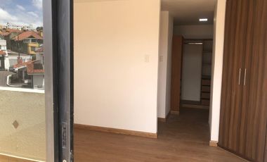 VENTA DEPARTAMENTO DÚPLEX URB. ALBERT EINSTEIN CARCELÉN