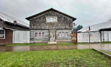 Vendo Sitio con casa en centro Purranque