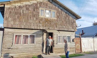 Vendo Sitio con casa en centro Purranque