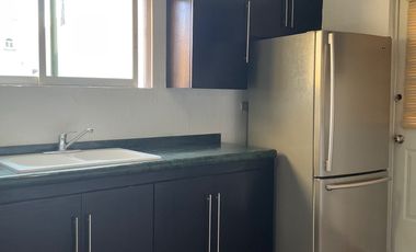 Casa amueblada en renta. Fraccionamiento Puerta Real, Zona Country Villahermosa Tabasco.