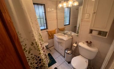 VENDO HERMOSA CASA INDEPENDIENTE. CONDELL SUR QUILPUÉ