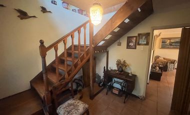 VENDO HERMOSA CASA INDEPENDIENTE. CONDELL SUR QUILPUÉ