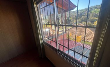 VENDO HERMOSA CASA INDEPENDIENTE. CONDELL SUR QUILPUÉ