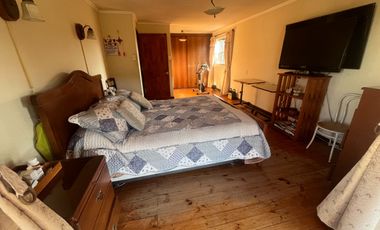 VENDO HERMOSA CASA INDEPENDIENTE. CONDELL SUR QUILPUÉ