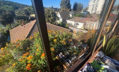 VENDO HERMOSA CASA INDEPENDIENTE. CONDELL SUR QUILPUÉ