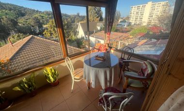 VENDO HERMOSA CASA INDEPENDIENTE. CONDELL SUR QUILPUÉ