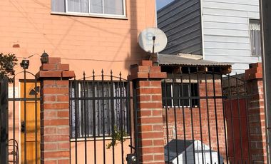 VENTA CASA CON PATIO, PUENTE ALTO