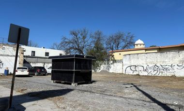 Lote Comercial en Renta  a  largo plazo ( 5 años )