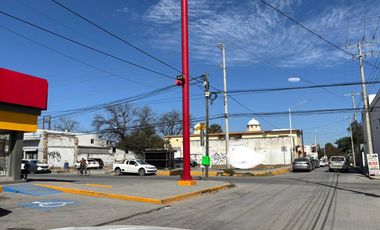 Lote Comercial en Renta  a  largo plazo ( 5 años )