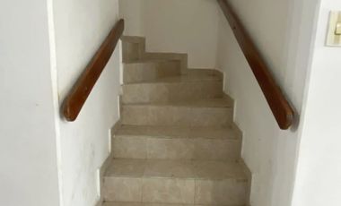 CÓD. 1293. CASA A LA VENTA EN CONJUNTO CERRADO EN EL NORTE DE VALLEDUPAR.