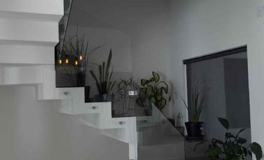 En Venta | Casa de 3 habitaciones ubicada en Fracc. El Mirador Uruapan