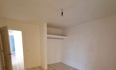 CASA EN VENTA EN ARENALES TAPATIOS