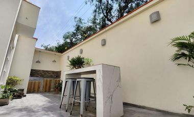 LINDA CASA EN CONDOMINIO, SURCO.