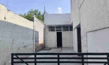 Bodega en Venta Comercial y Servicios