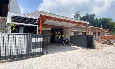 RUMAH SIAP HUNI DALAM CLUSTER, DEKAT SMA N 1 NGEMPLAK
