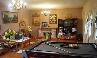 CAPULA, TENENCIA DE MORELIA. PRECIOSA FINCA A PIE DE CARRETERA