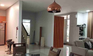 Di jual Rumah di Botanical Garden Galaxy