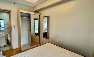 2BR Fully Furnished Condo for Sale in Signa Designer Residences Makati