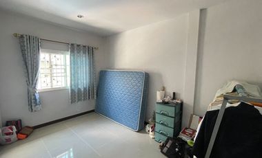 ขายทาวน์เฮ้าส์ 2 ชั้น 3 ห้องนอน 3 ห้องน้ำ ราคาดีโครงการ นิราวิลล์ ไอริช ใกล้เซนทรัลมหาชัย
