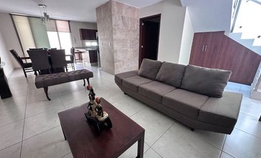 RENTA DE CASA AMUEBLADA EN MAYORAZGO DE 3 RECAMARAS