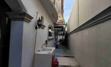 𝗙𝗢𝗥 𝗥𝗘𝗡𝗧 - Elegant Mini-Mansion