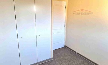 Se vende Linda y Amplia casa Aislada de dos pisos, Condominio Arboleda, comuna de Quilllota.