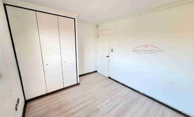 Se vende Linda y Amplia casa Aislada de dos pisos, Condominio Arboleda, comuna de Quilllota.