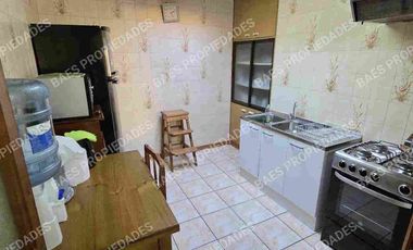 SE VENDE CASA EN CONSTITUCIÓN