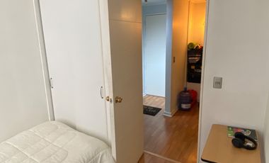 Depto. en Lord Cochrane a pasos de Metro Moneda, Santiago.