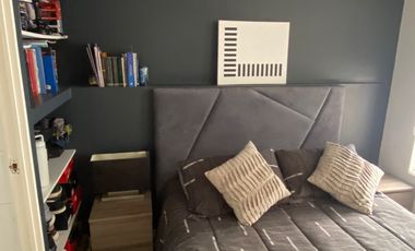 Depto. en Lord Cochrane a pasos de Metro Moneda, Santiago.