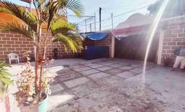 Casa 4 recámaras estacionamiento  3 autos civac acepta créditos