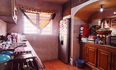 Casa 4 recámaras estacionamiento  3 autos civac acepta créditos