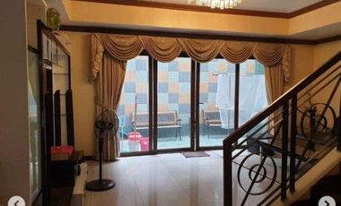 For Sale: 5 Bedroom Townhouse in Makati Prime City