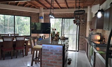 FN15 SE VENDE 2 CASAS FINCA VIA PRINCIPAL NACIONAL   RIO FRIO VEREDA MADRIGAL