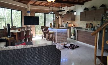 FN15 SE VENDE 2 CASAS FINCA VIA PRINCIPAL NACIONAL   RIO FRIO VEREDA MADRIGAL