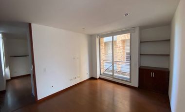 SE ARRIENDA CASA PINARES DE CHÍA – CHÍA, CUNDINAMARCA.