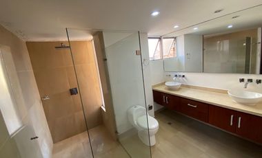 SE ARRIENDA CASA PINARES DE CHÍA – CHÍA, CUNDINAMARCA.