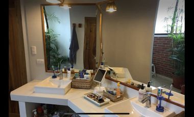 Casa de venta frente al mar en la Entrada