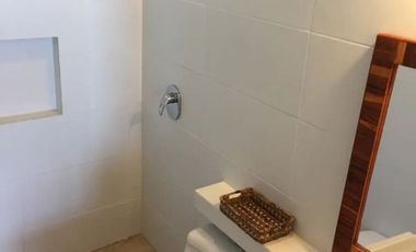 Casa de venta frente al mar en la Entrada