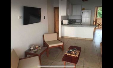 Casa de venta frente al mar en la Entrada