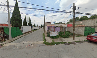 CASA EN CALLE VERONICA, ARBOLADA LOS SAUCES, ZUMPANGO, ESTADO DE MÉXICO. ¡NO CREDITOS!